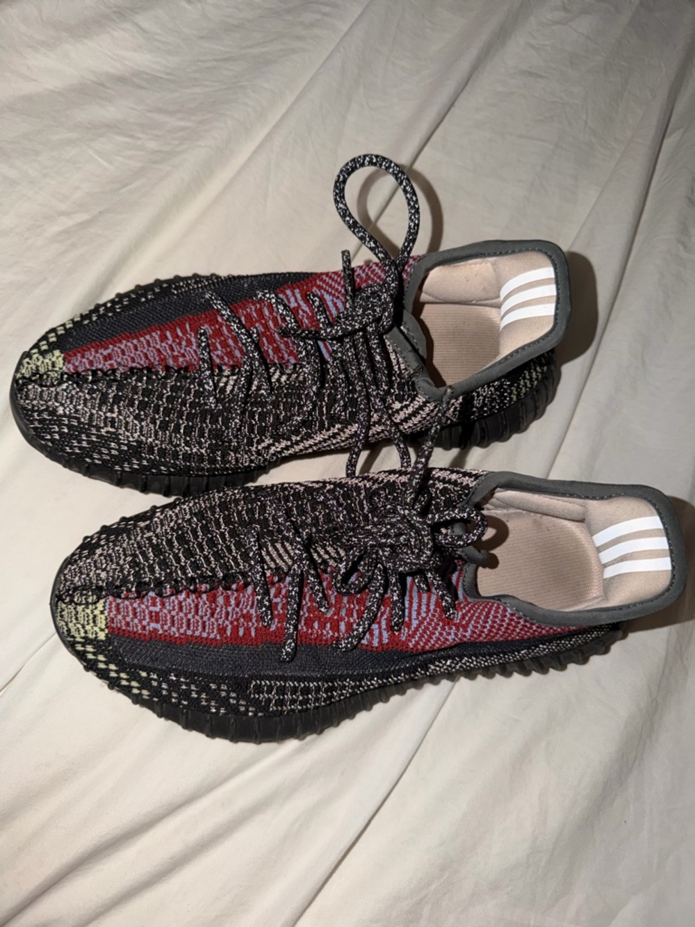 Yeezy Boost-style Knit Sneakers in Black, Red, Cream